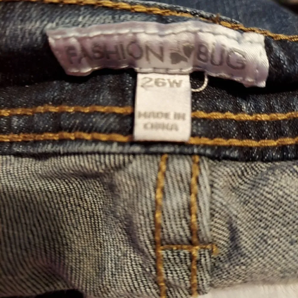 Fashion Bug Jeans Mid Rise Size 26W (23x30)